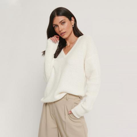Sweaters & Cardigans