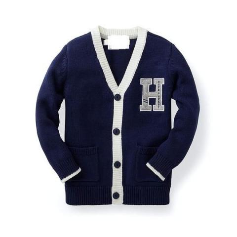 SWEATERS & CARDIGANS